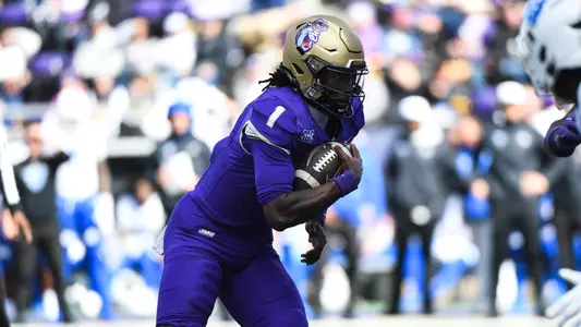 JC Evans scrambles against Georgia State