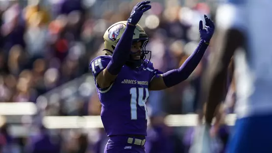 KJ Flowe hypes up the crowd prior to the snap against Georgia State