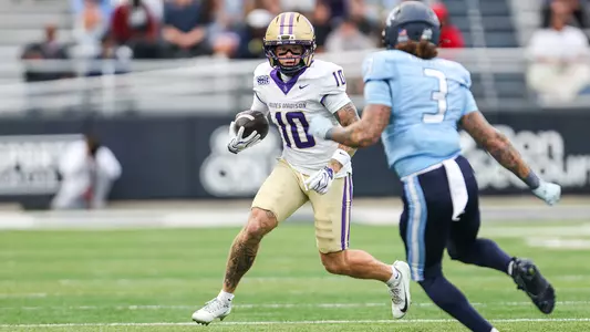 Braeden Wisloski makes a reception against ODU