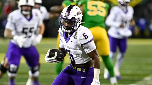 George Pettaway carries the ball during the CFP First Round at Oregon in 2025.