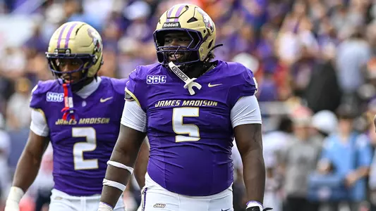 Kevin Roberts before a play against Liberty