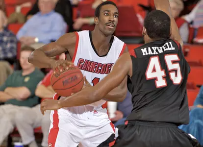 Murray Races Past Gamecocks in Second Half Image
