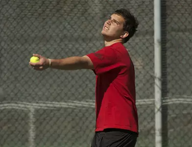 Gustavo Holz Action