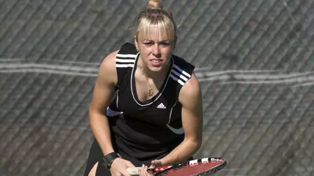 Women's Tennis Advances To OVC Championship Match After Blanking APSU, 4-0 Image