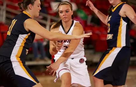 Gamecocks Conclude Hampton Inn Holiday Classic Image
