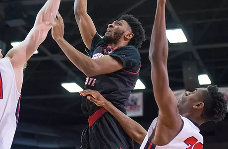 MBB180222 Christian Cunningham