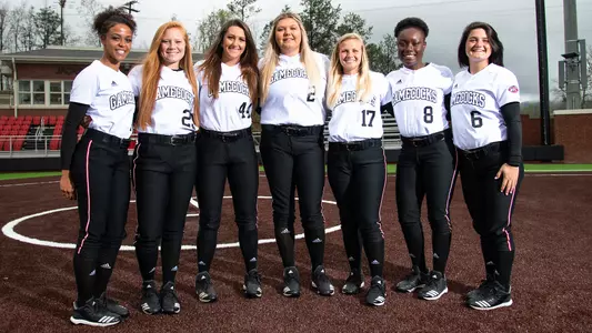Softball Seniors