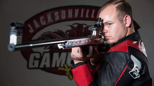 2018-19 Rifle Team.