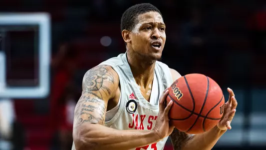 MBB210218 Darian Adams