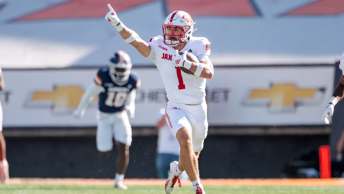 nix-UTEP-pick-six