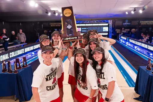 Bowling Posts No. 1 GPA in the Nation