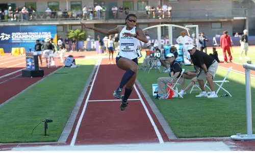 Dior Delophont Triple Jump