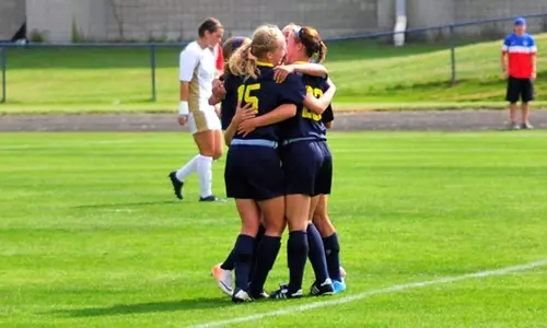 Capehart_Huddle
