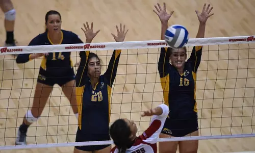vball_action_norberg_younkin