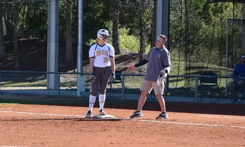 sball_action_duffy_30