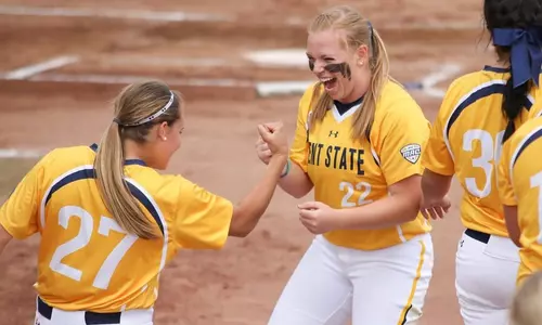 sball_action_cader_mccrary