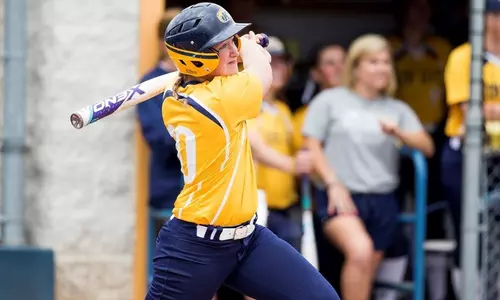 sball_action_speers_25