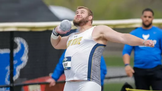 motf_action_petzel01