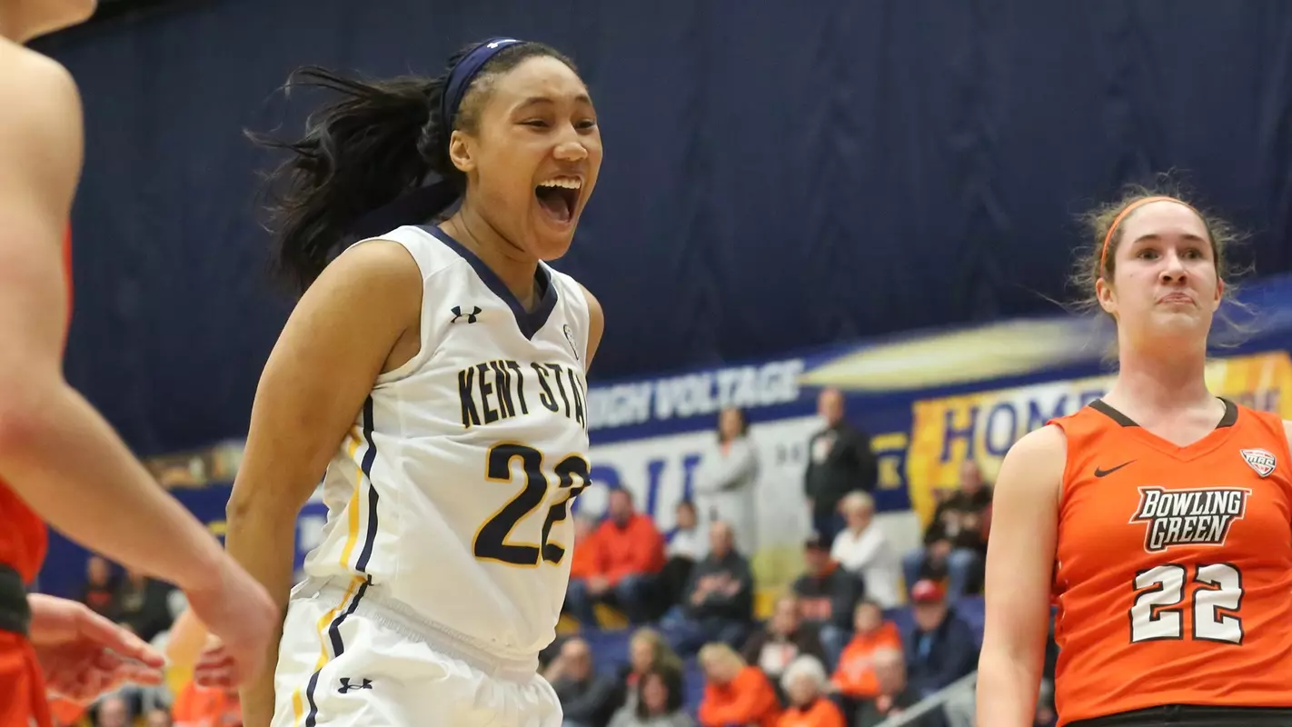 wbb_action_barber_smith_15