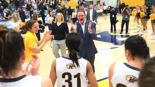 wbb_action_starkey_14