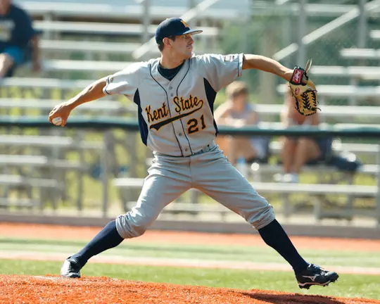 robert sabo throws a 144-pitch cg at 2010 mac tourney