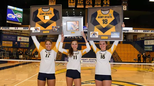 vball_action_seniors_2021