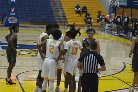 huddle Akron