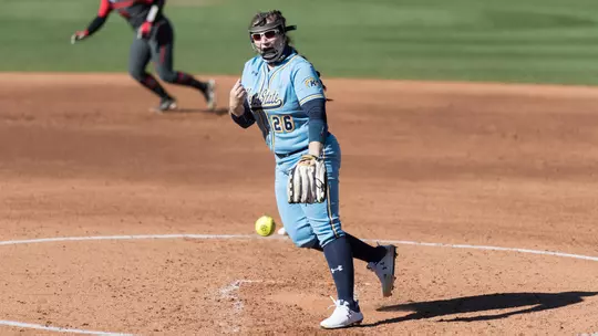 sball_action_bowers02