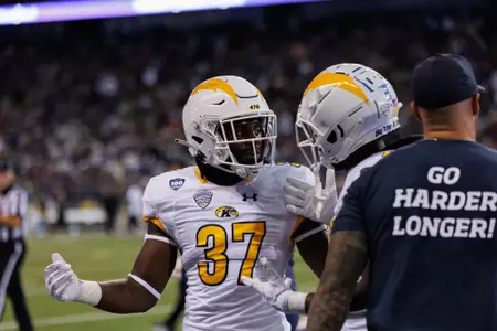 2022 0903 NCAA FOOTBALL PHOTOGRAPHY BY ROBBY MULLIKIN/ACTIONPNW.COM