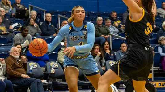 wbb_action_thomas_01