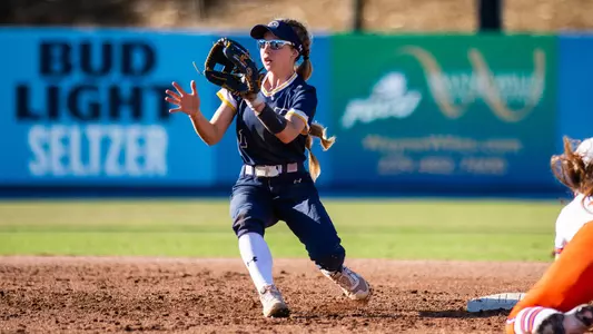 sball_action_mazanec02