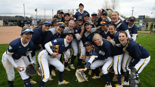 sball_action_team_42