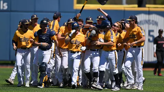 Team_BallState_Walkoff_2022