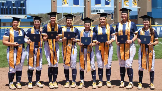 sball_grads_2022