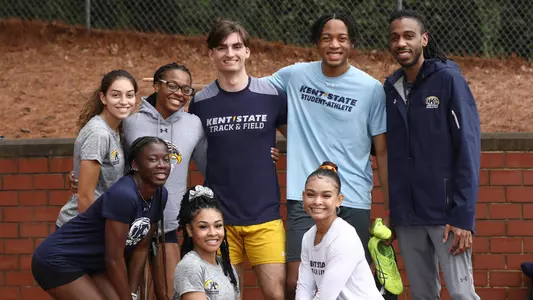 tf_action_coach_brown_01