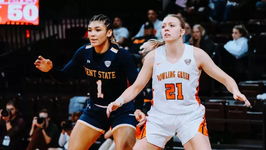 wbb_action_thomas_02