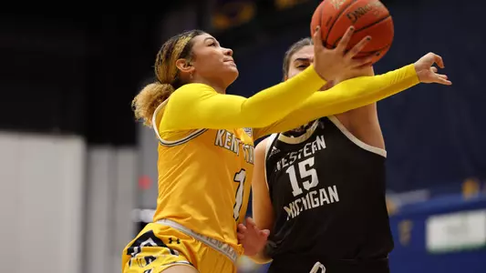 wbb_action_thomas_03