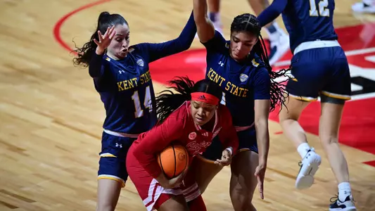 wbb_action_team_48