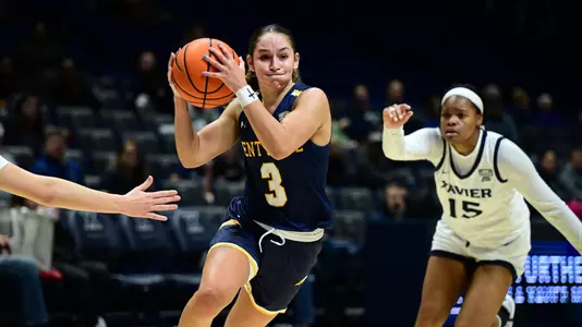 wbb_action_hauser_04