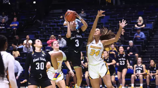 wbb_action_hauser_05