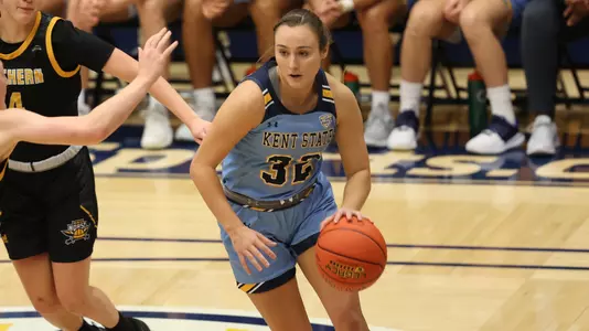 wbb_action_young13