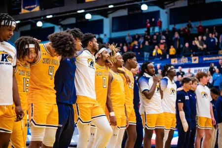 Team Photo Yellow Jerseys