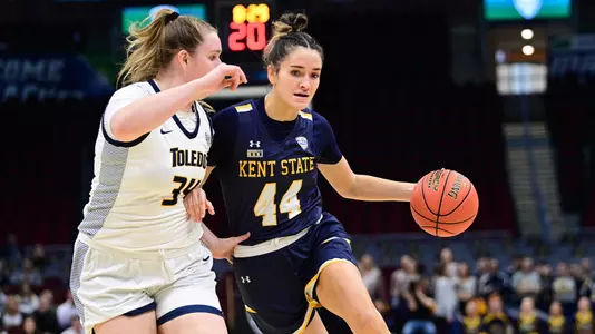 wbb_action_thall_20