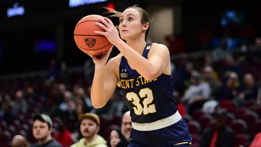 wbb_action_young14