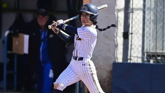 sball_action_whitmore08
