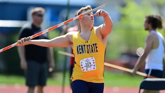 motf_action_schmook_01