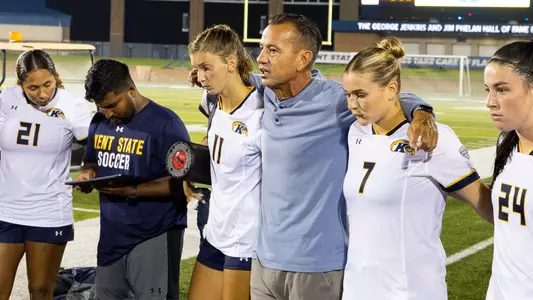 wsoc_coach_marinario_2022b