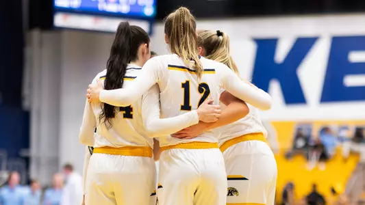 wbb_action_team_55