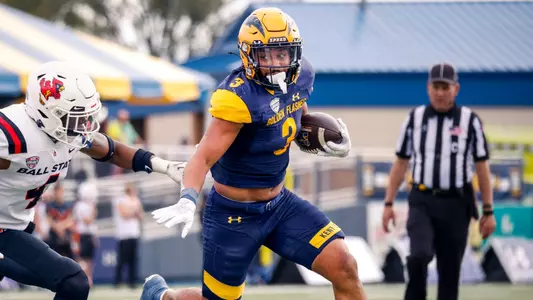 fb_action_thomas_ky_01