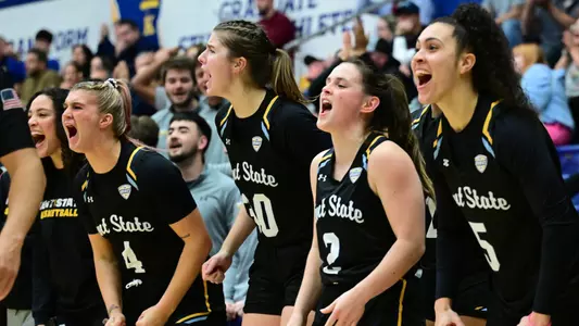 wbb_action_team_62